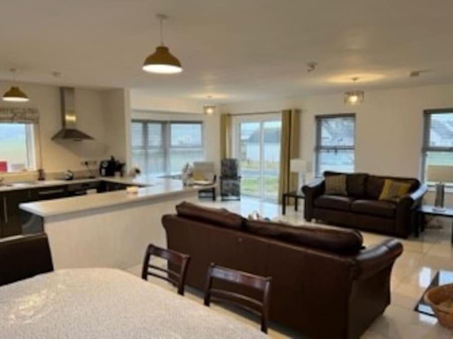 Beach House Donegal Town Екстериор снимка