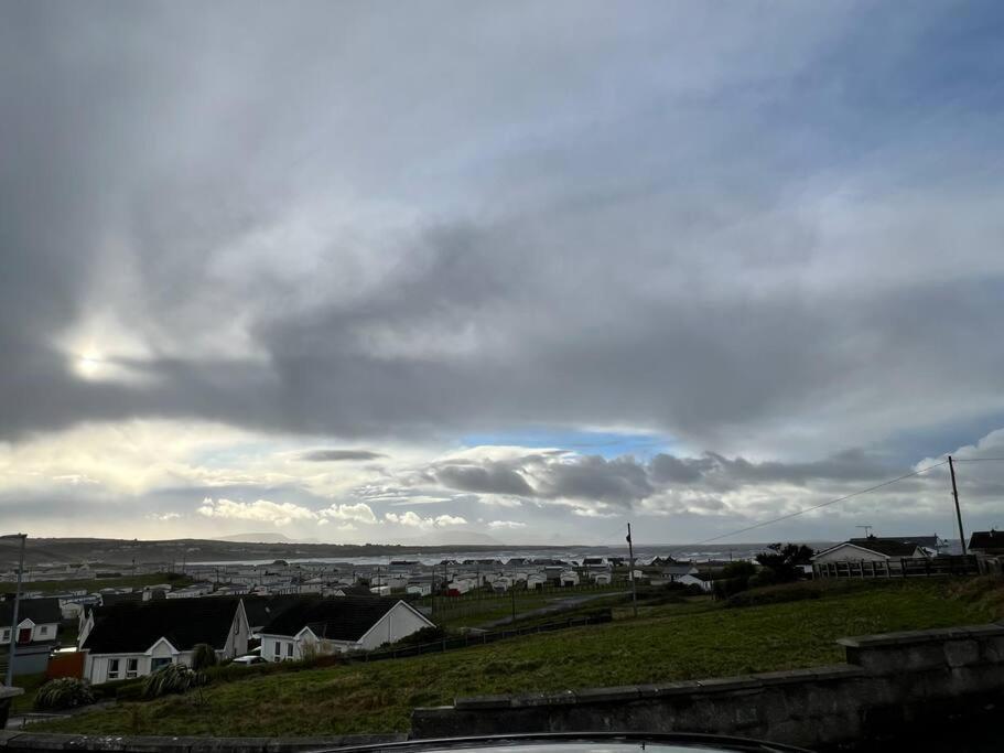 Beach House Donegal Town Екстериор снимка