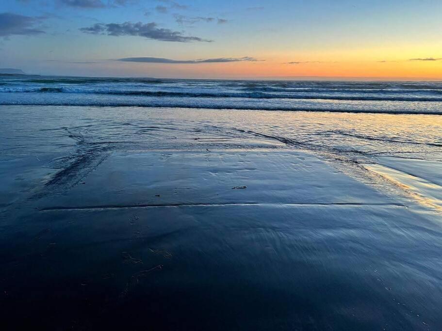 Beach House Donegal Town Екстериор снимка